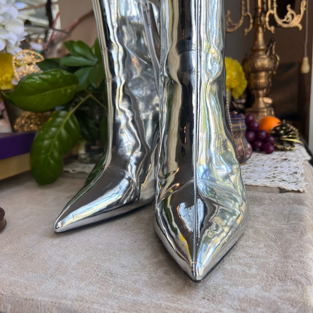 INC International Concepts Metallic Heeled Boots Brand New! - Picture 6 of 11